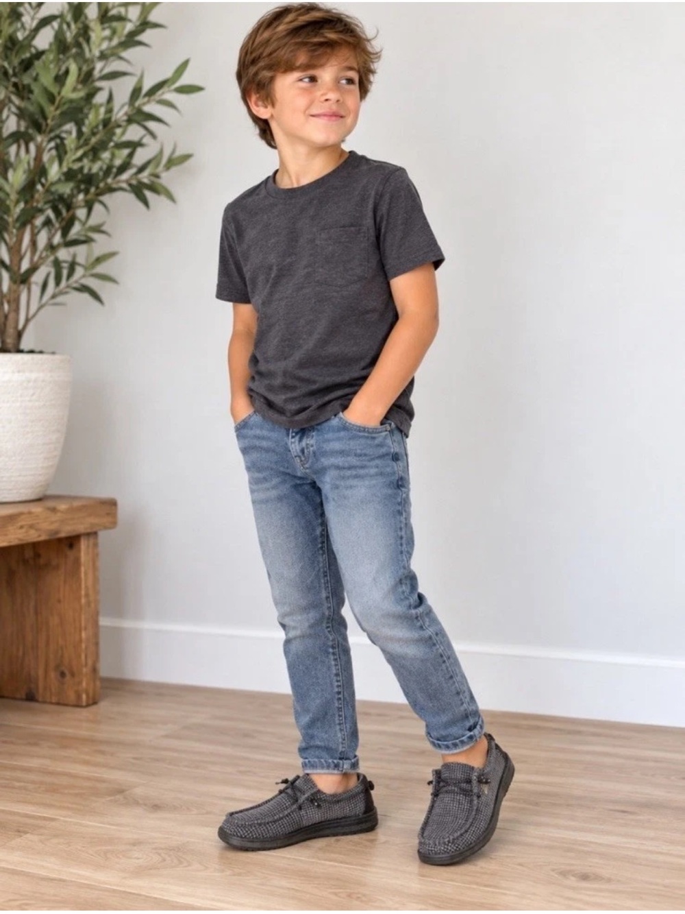 Hey Dude Wally Youth Boys Size 3 Gray Charcoal Knit Slip On Loafers Casual Shoes